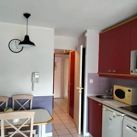 4 A 5 Pers Face Au Golf 700m De L'ocean