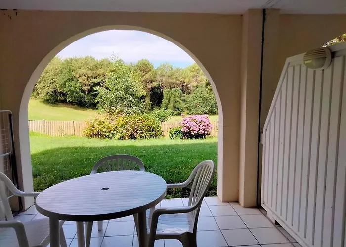 Appartamento 4 à 5 Pers Face Au Golf 700m De L'océan *